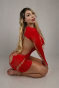 Riley Paris escort