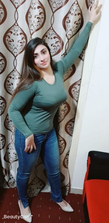 Riya Patel Mumbai escort