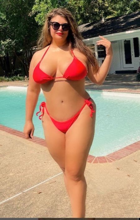 Zemra Bangkok escort