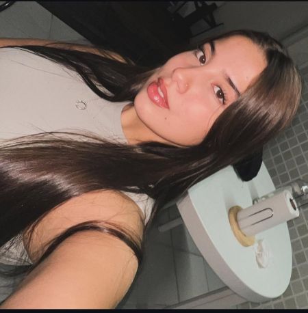 Elena Brussels escort