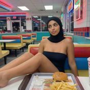 Annick Toulouse escort