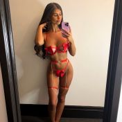 Renata Amsterdam escort